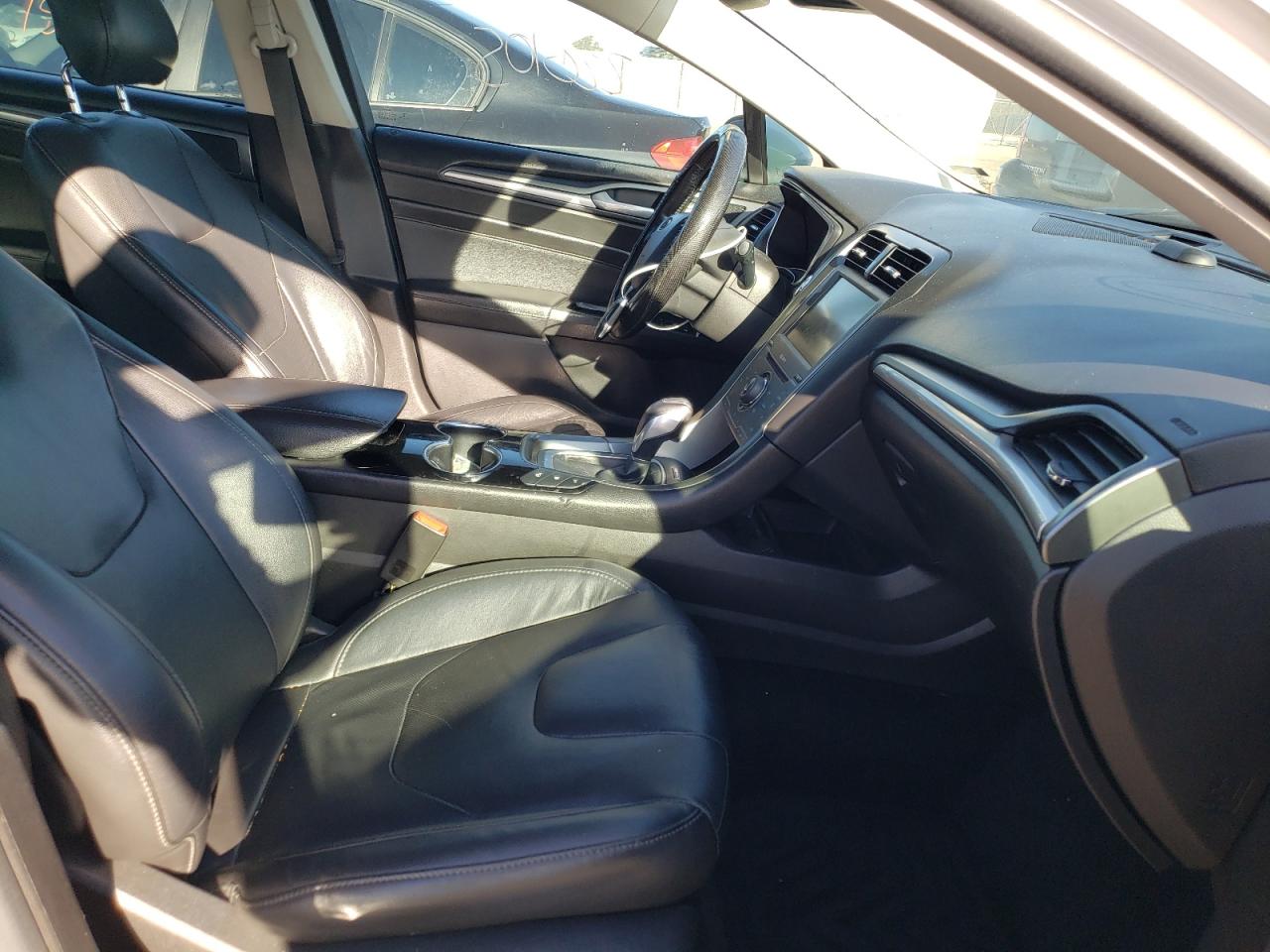 Photo 5 from auction – 2014 FORD FUSION TIT with VIN 3FA6P0SU2ER356632