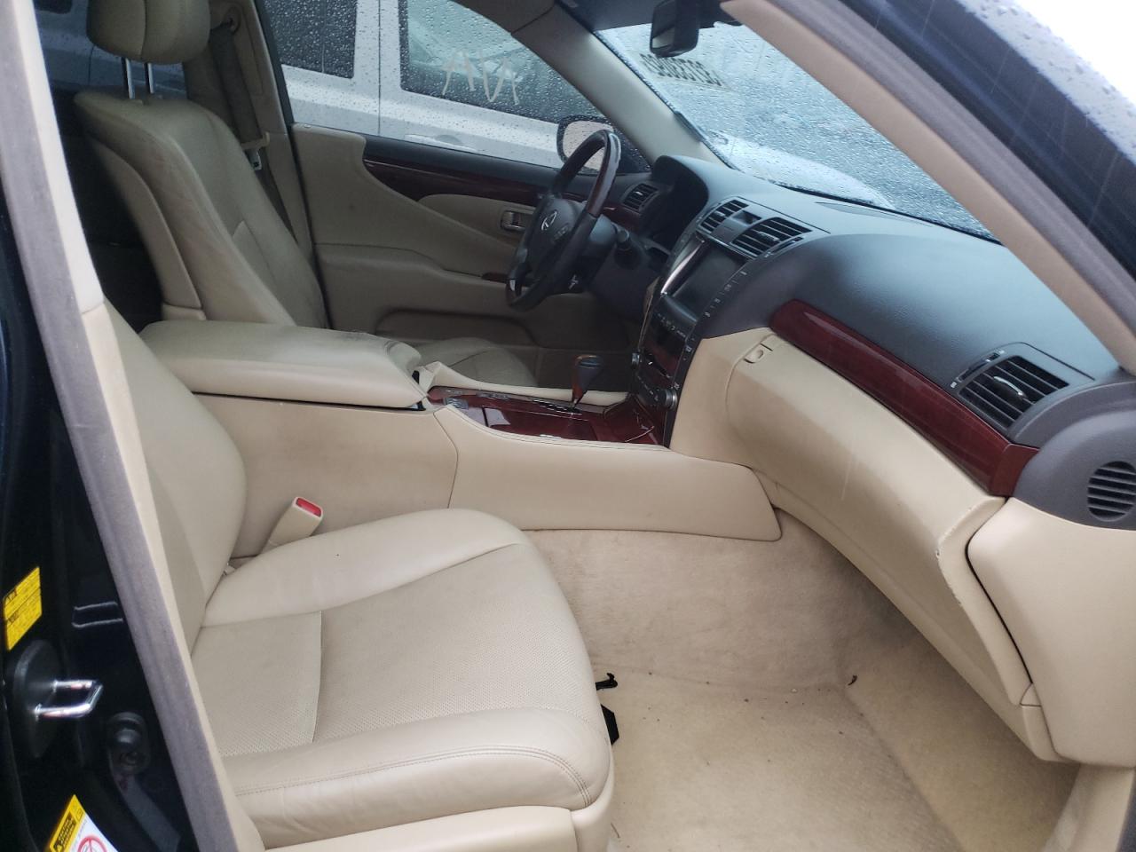 Photo 5 from auction – 2008 LEXUS LS 460 with VIN JTHBL46F985081239
