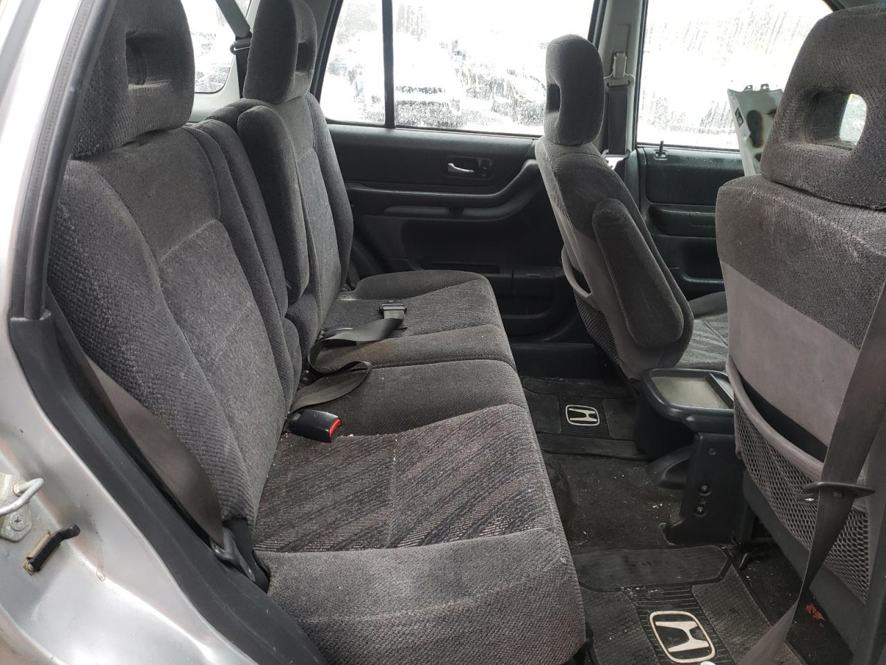 Photo 6 from auction – 2001 HONDA CR-V with VIN JHLRD18601C029852
