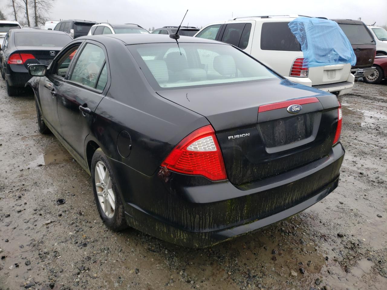 Foto 3 de la subasta – 2011 FORD FUSION S con VIN 3FAHP0GA3BR268191