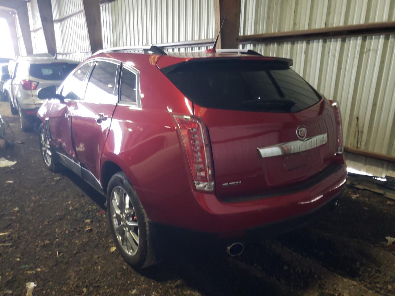 Photo 3 from auction – 2014 CADILLAC SRX PERFOR with VIN 3GYFNCE39ES687053