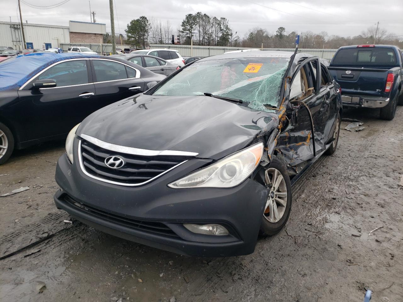 Photo 2 from auction – 2013 HYUNDAI SONATA GLS with VIN 5NPEB4AC8DH643138