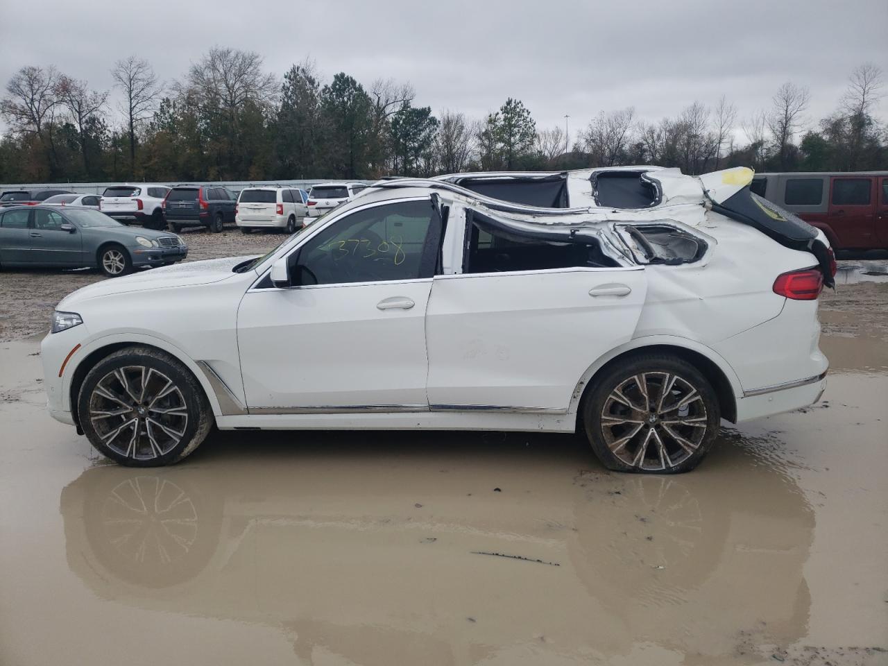 Photo 9 from auction – 2020 BMW X7 XDRIVE4 with VIN 5UXCW2C08L9A00896