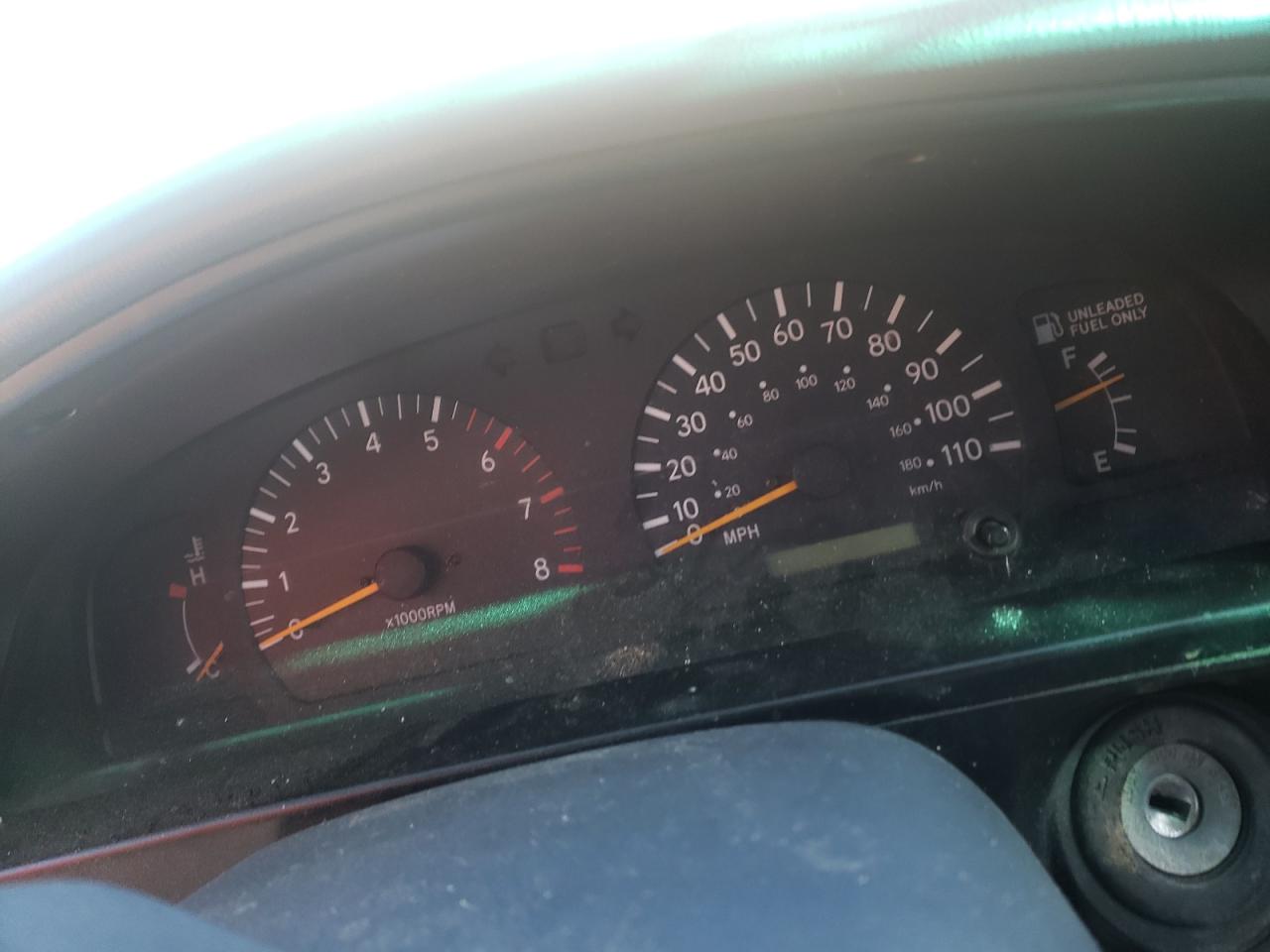Photo 8 from auction – 2000 TOYOTA TACOMA XTR with VIN 4TAWN72N9YZ623360