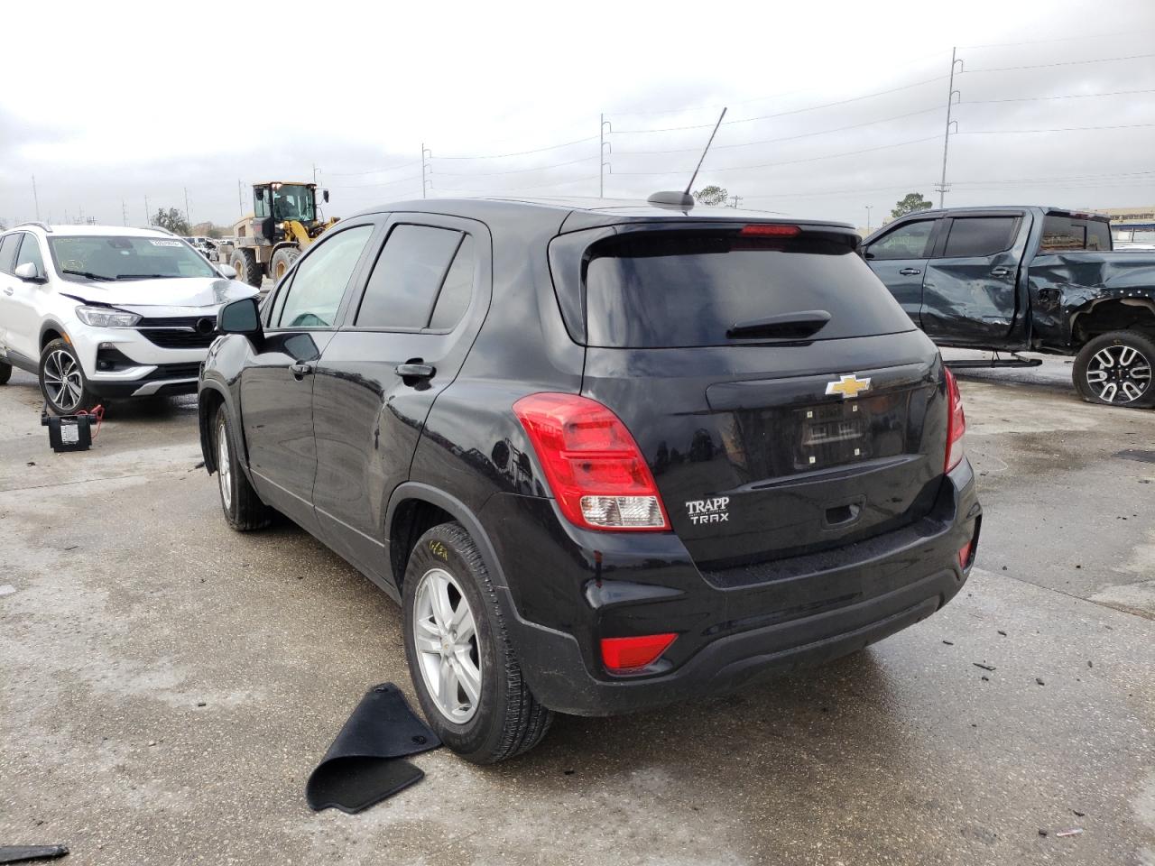 Photo 3 from auction – 2020 CHEVROLET TRAX LS with VIN KL7CJKSB5LB316455