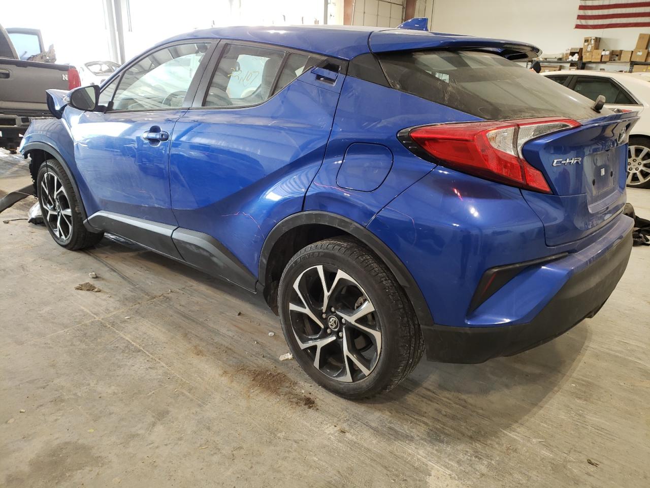 Photo 3 from auction – 2019 TOYOTA C-HR XLE with VIN NMTKHMBX5KR098167