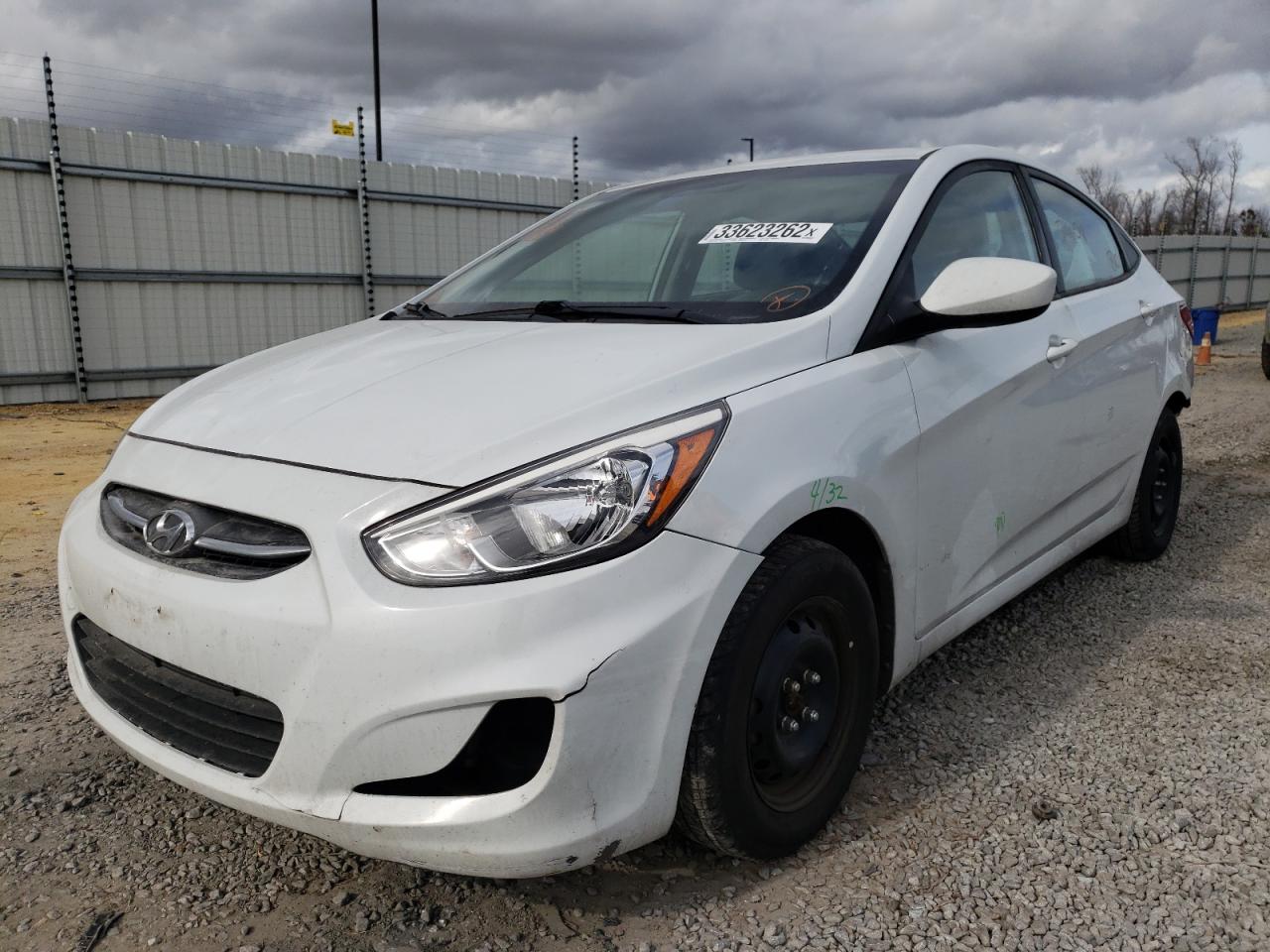 Photo 2 from auction – 2017 HYUNDAI ACCENT SE with VIN KMHCT4AE3HU376259