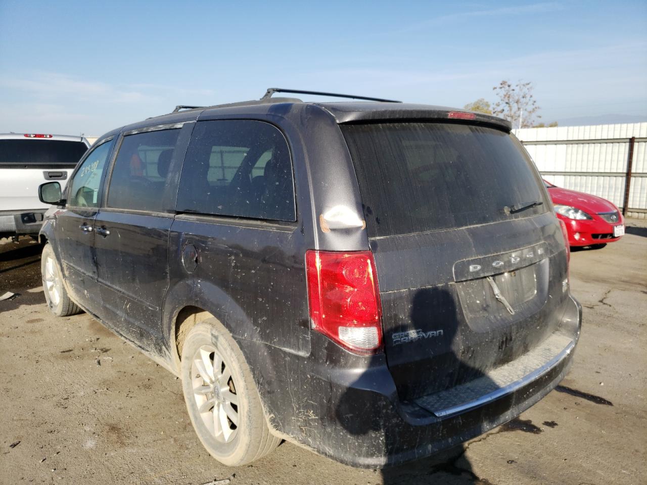 Photo 3 from auction – 2015 DODGE GRAND CARA with VIN 2C4RDGCG5FR526944