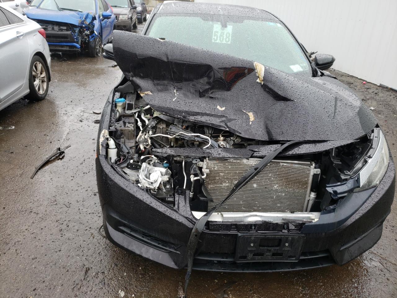 Photo 9 from auction – 2016 HONDA CIVIC EX with VIN 19XFC2F71GE208200