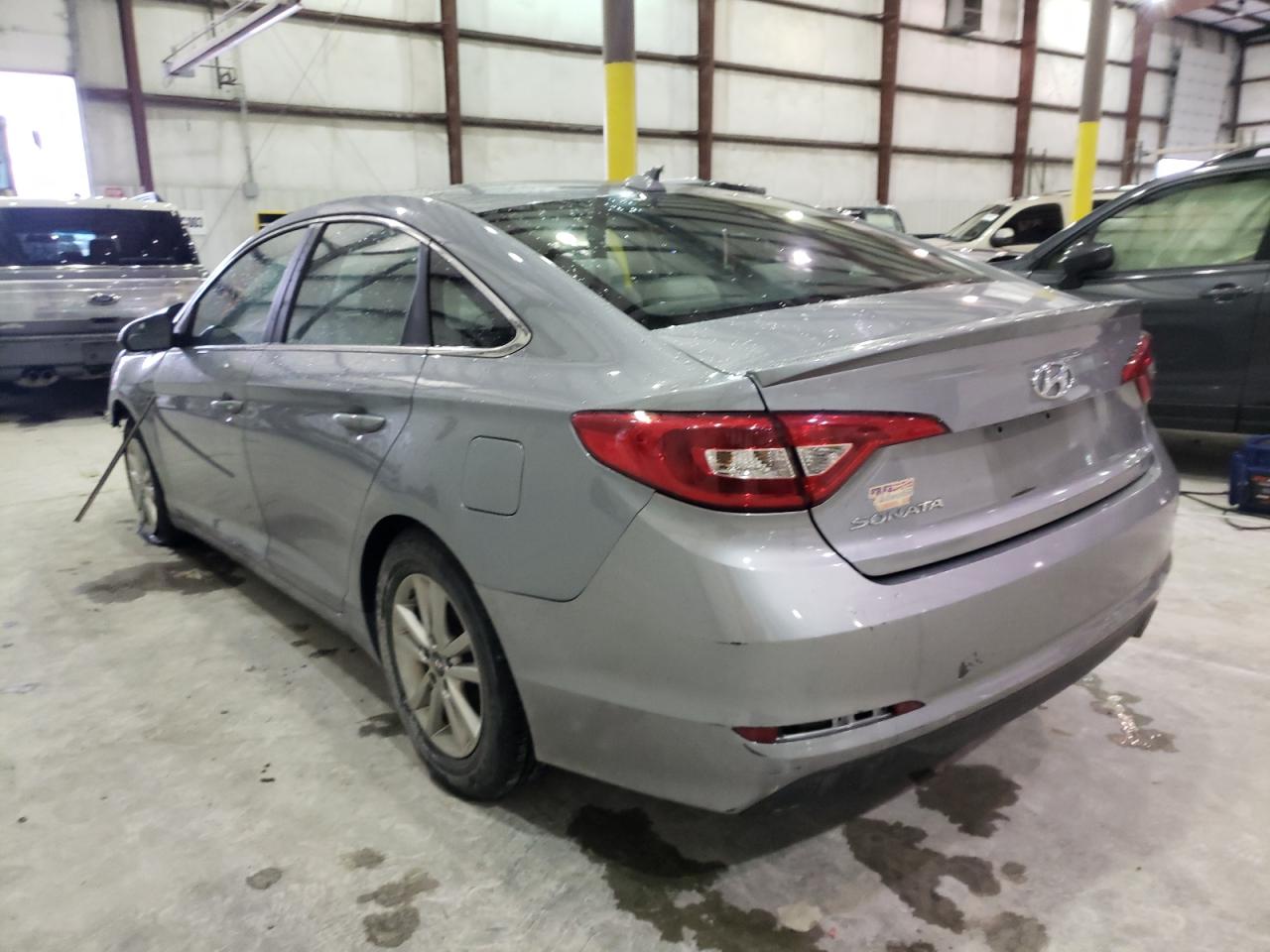 Photo 3 from auction – 2016 HYUNDAI SONATA SE with VIN 5NPE24AF4GH417760
