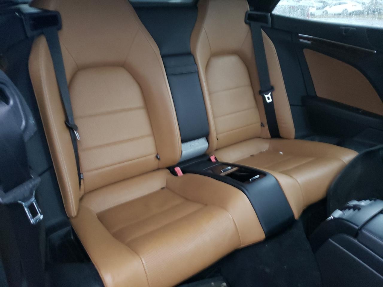 Photo 6 from auction – 2011 MERCEDES-BENZ E 550 with VIN WDDKK7CF7BF041579
