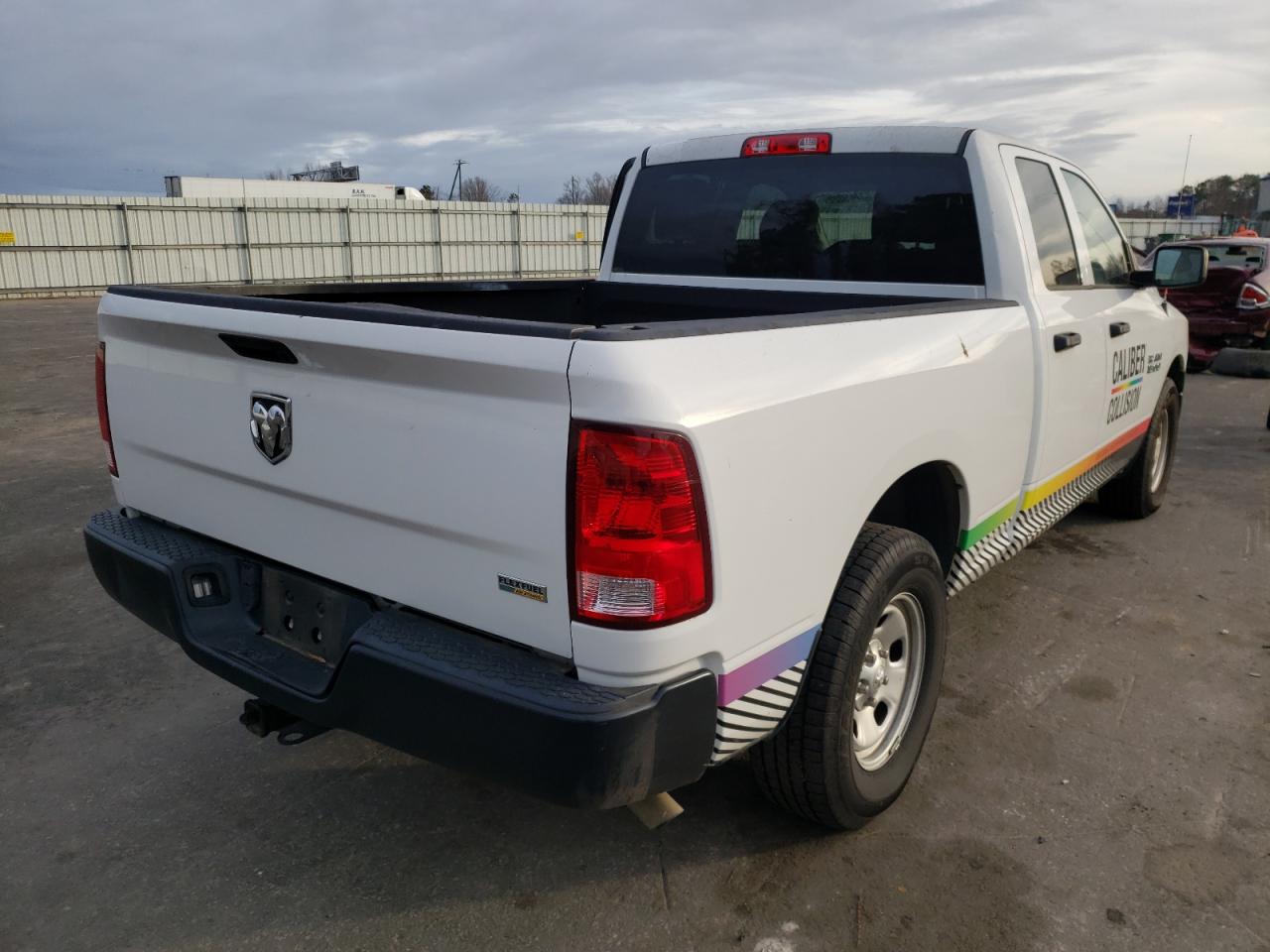 Photo 4 from auction – 2018 RAM 1500 ST with VIN 1C6RR6FG2JS219494
