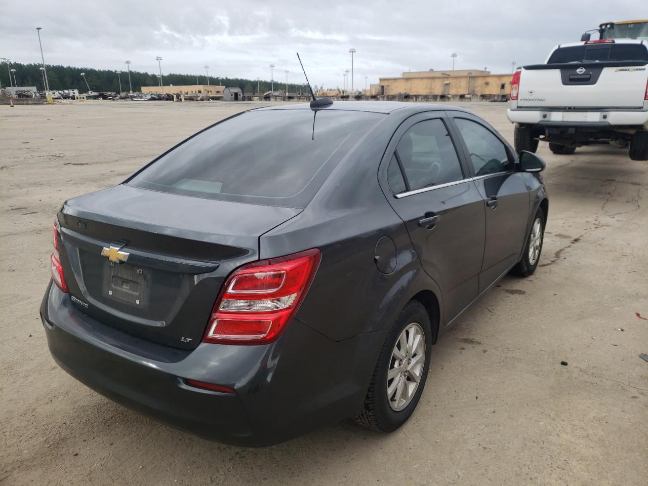 Photo 4 from auction – 2018 CHEVROLET SONIC LT with VIN 1G1JD5SH8J4123766
