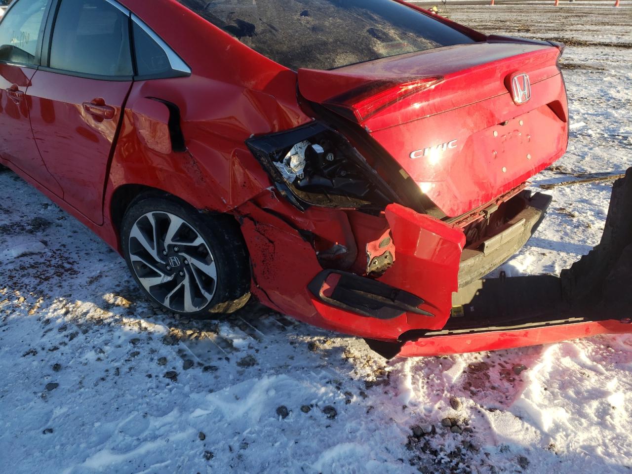Photo 9 from auction – 2017 HONDA CIVIC EX with VIN 2HGFC2F79HH521583
