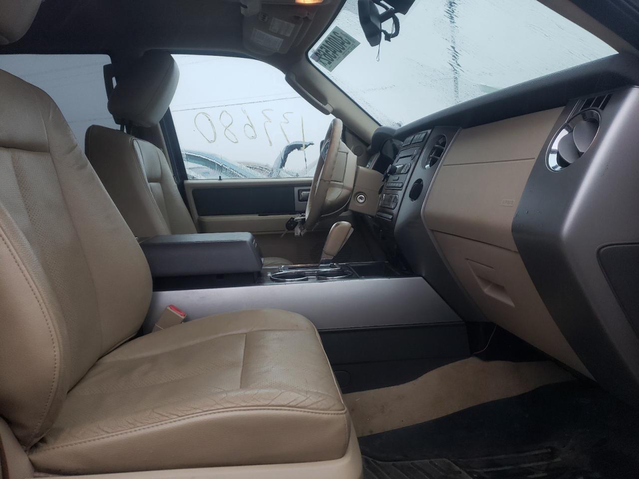 Photo 5 from auction – 2014 FORD EXPEDITION with VIN 1FMJU1J59EEF56886