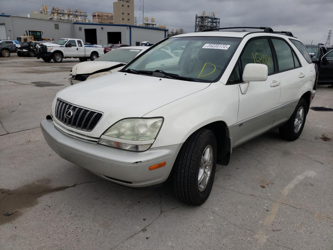 Photo 2 from auction – 2002 LEXUS RX 300 with VIN JTJGF10U920144135