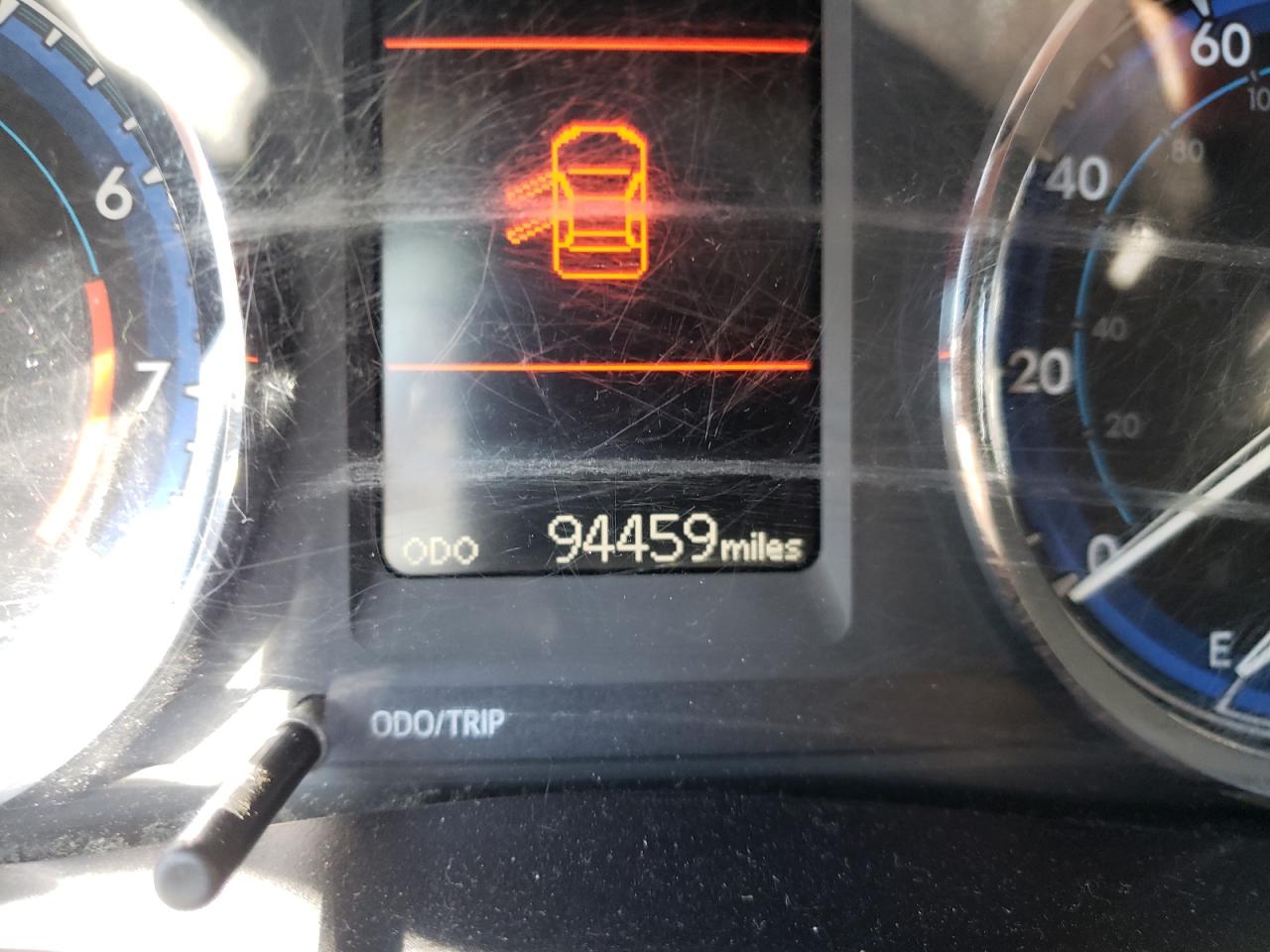 Photo 8 from auction – 2018 TOYOTA COROLLA L with VIN 5YFBURHE7JP740427