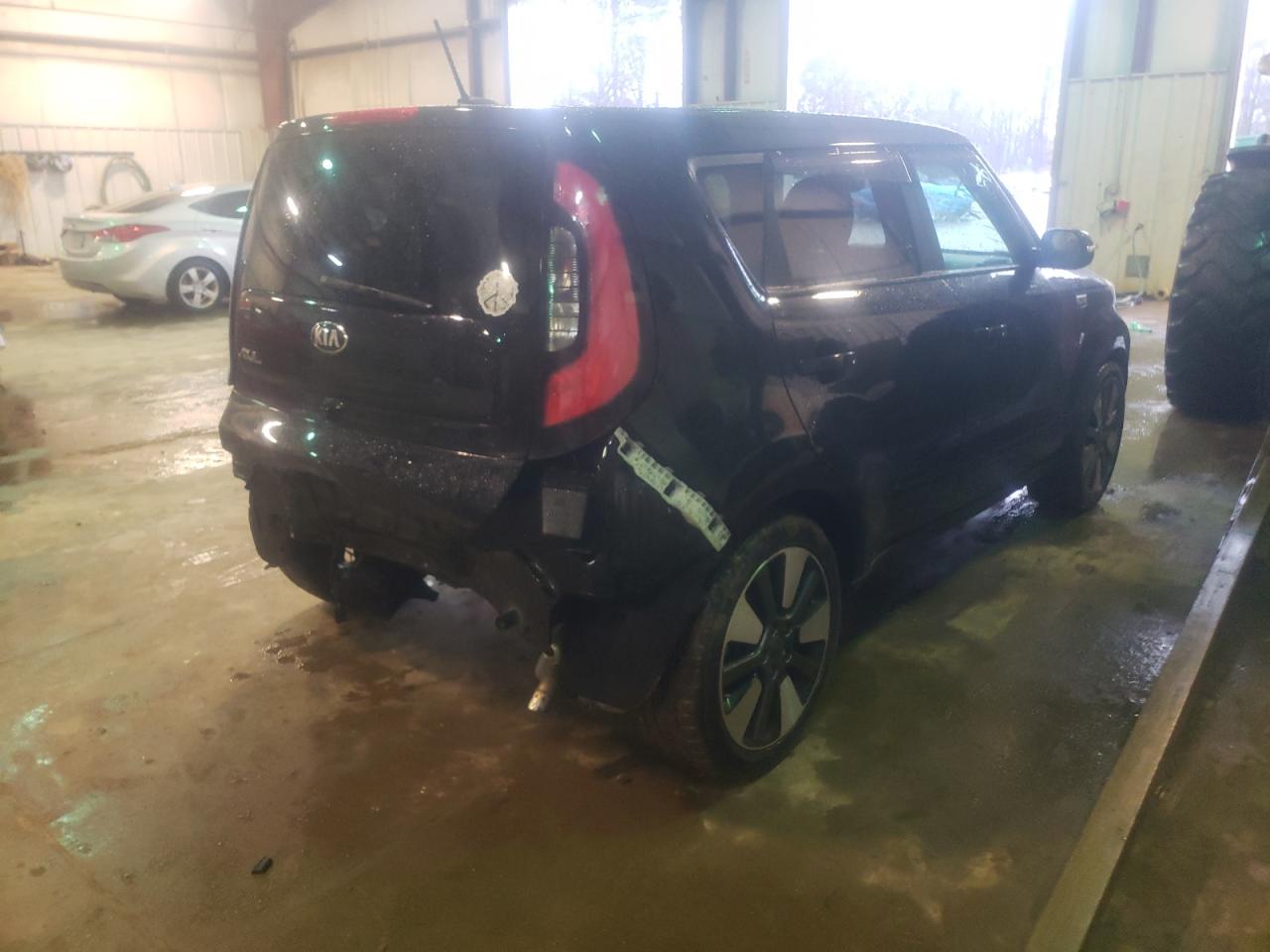 Photo 4 from auction – 2014 KIA SOUL with VIN KNDJX3A58E7088337