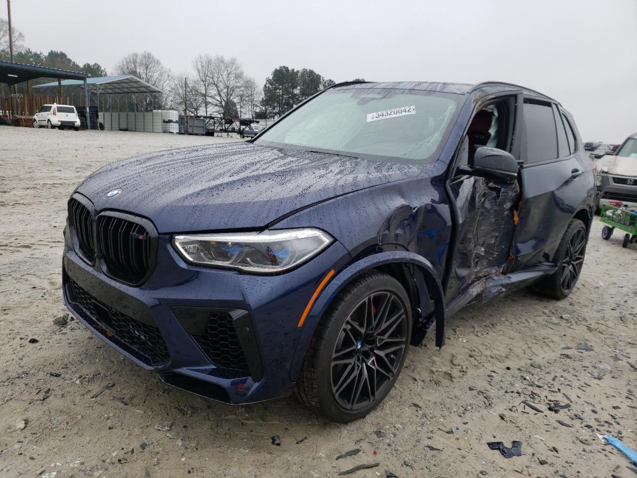 Photo 2 from auction – 2021 BMW X5 M with VIN 5YMJU0C04M9G02013