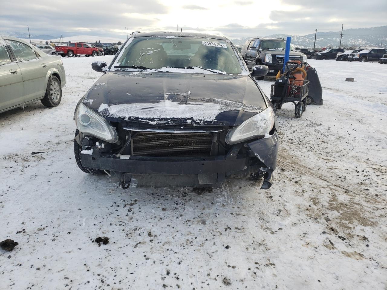 Photo 9 from auction – 2013 CHRYSLER 200 LX with VIN 1C3CCBAG3DN726735