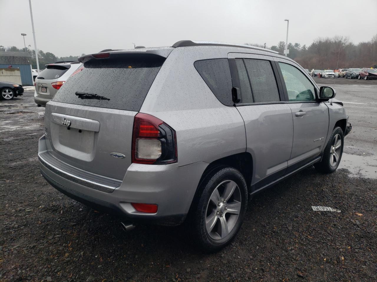 Photo 4 from auction – 2016 JEEP COMPASS LA with VIN 1C4NJDEB3GD772502