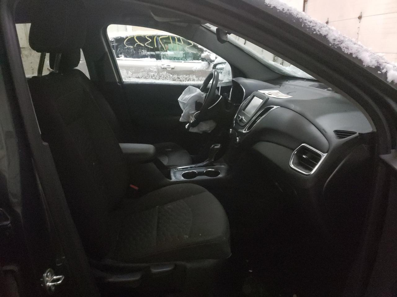 Photo 5 from auction – 2018 CHEVROLET EQUINOX LT with VIN 3GNAXTEX5JS616088