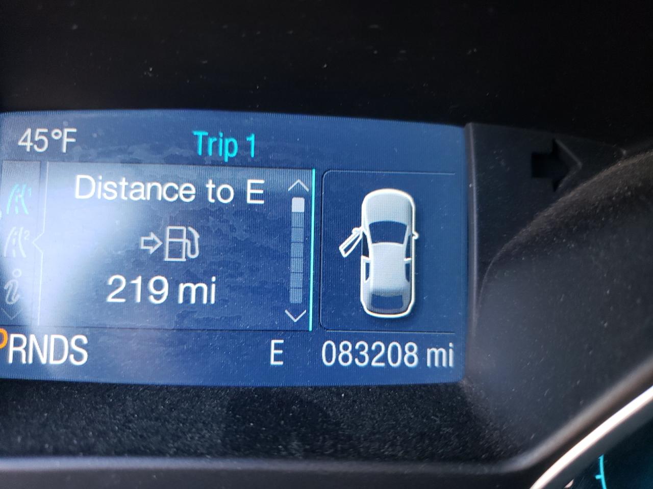 Photo 8 from auction – 2015 FORD ESCAPE SE with VIN 1FMCU9GX0FUB74415