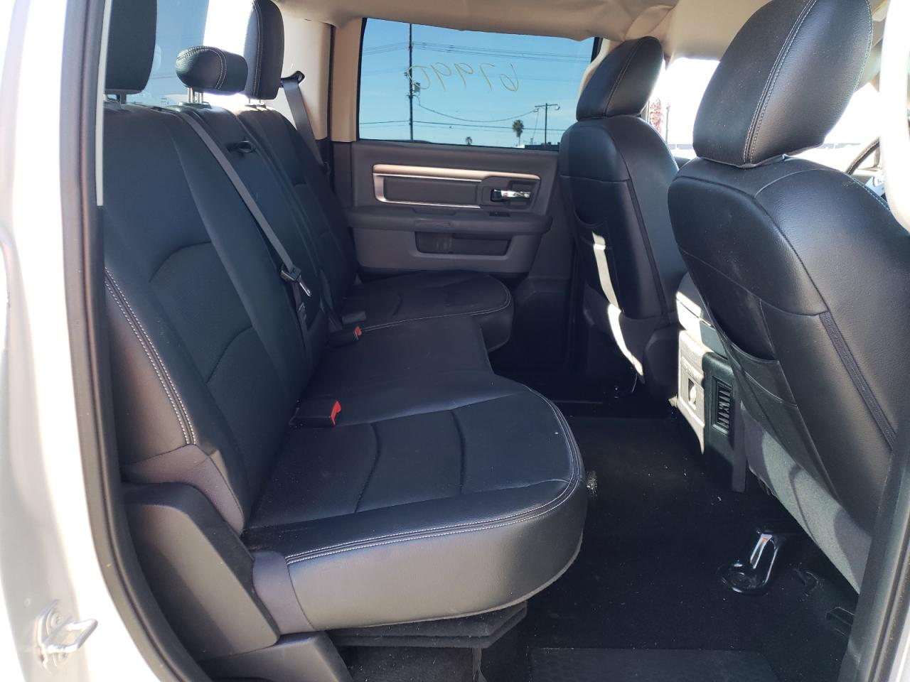 Photo 6 from auction – 2015 RAM 1500 SLT with VIN 1C6RR6LT4FS669432
