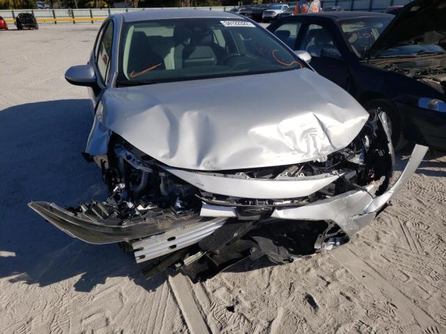 Photo 9 from auction – 2021 TOYOTA COROLLA LE with VIN 5YFEPMAE6MP152900