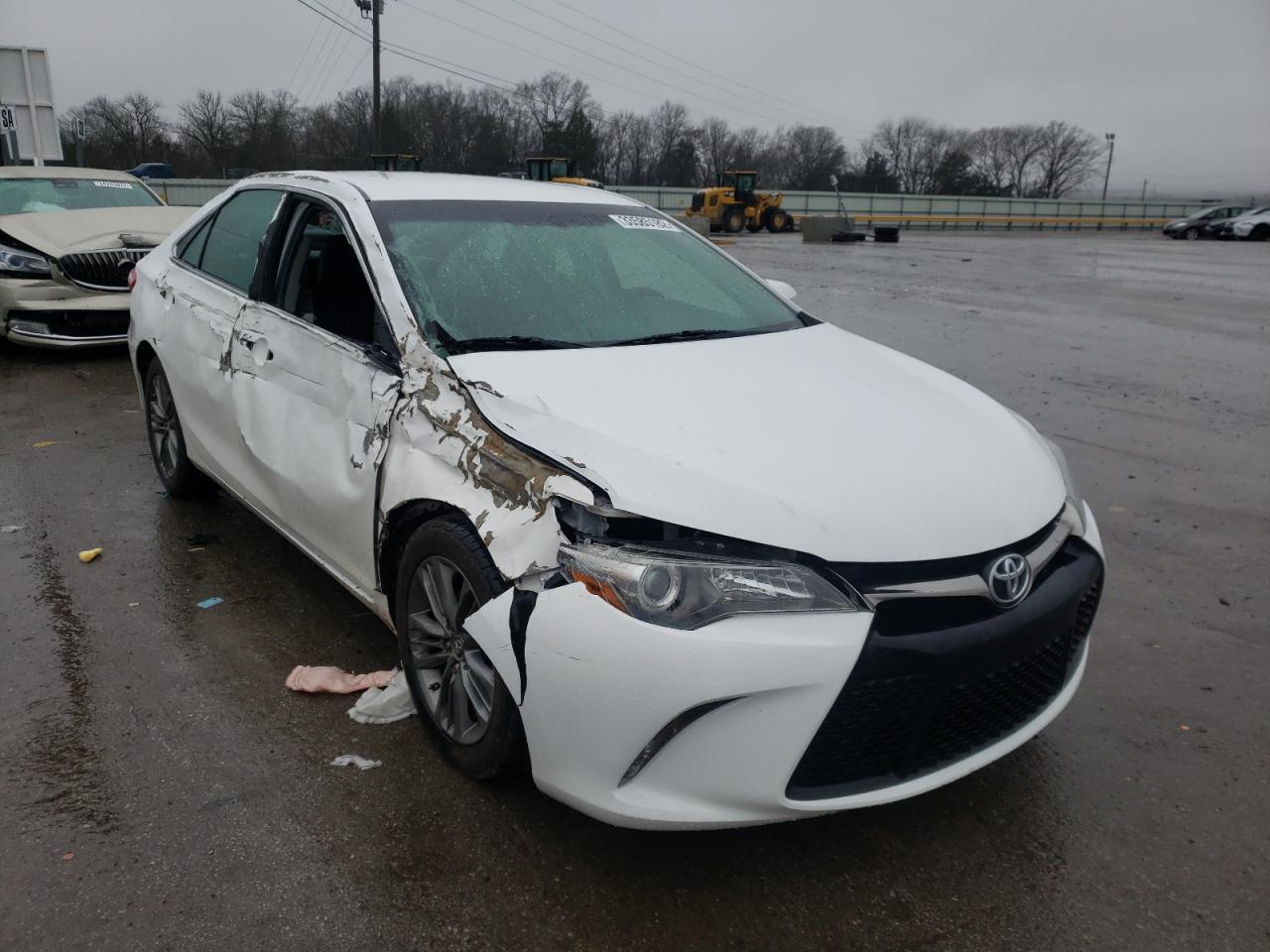 Photo 1 from auction – 2015 TOYOTA CAMRY SE with VIN 4T1BF1FK7FU474675