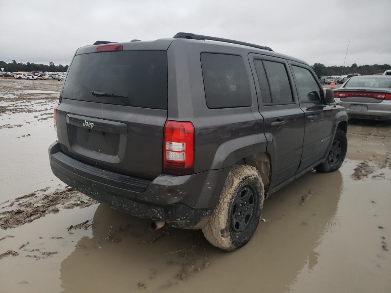 Photo 4 from auction – 2016 JEEP PATRIOT SP with VIN 1C4NJPBBXGD526729