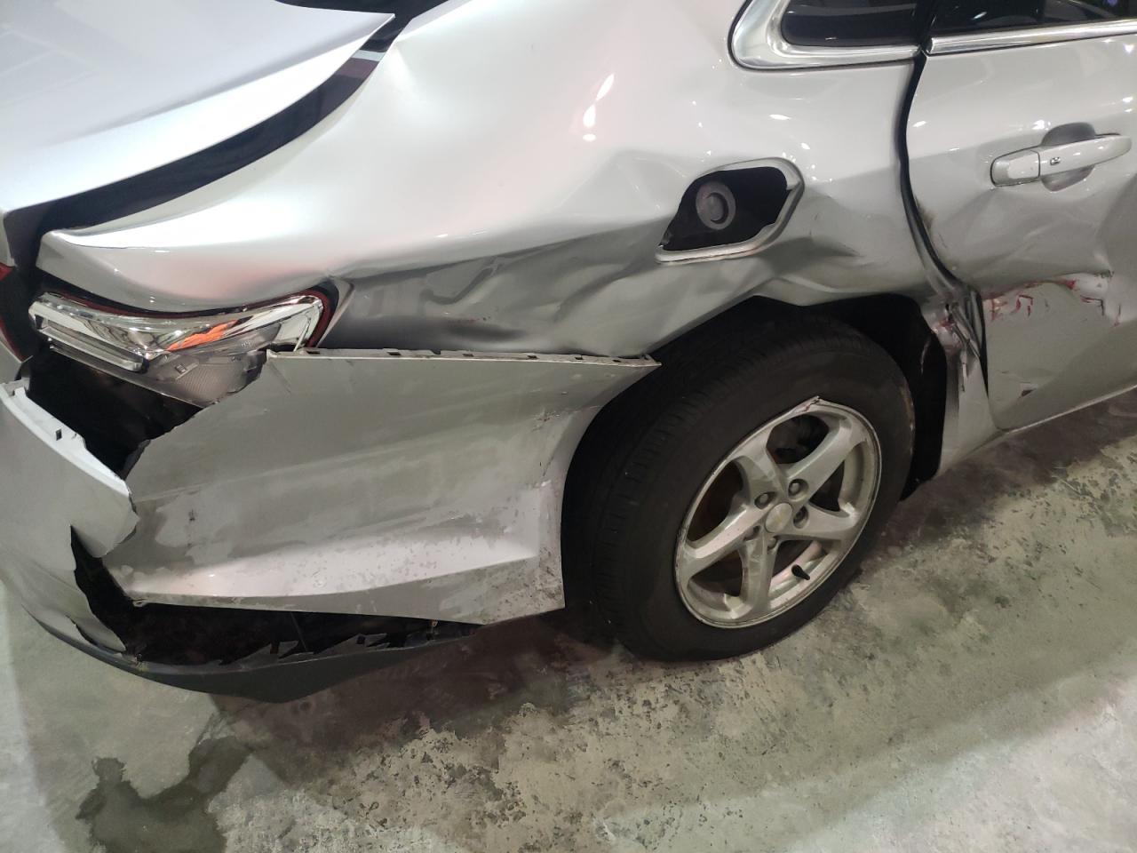 Photo 9 from auction – 2017 CHEVROLET MALIBU LS with VIN 1G1ZB5ST4HF219485