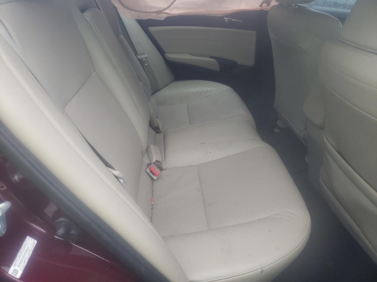 Photo 6 from auction – 2016 ACURA ILX PREMIU with VIN 19UDE2F74GA008837