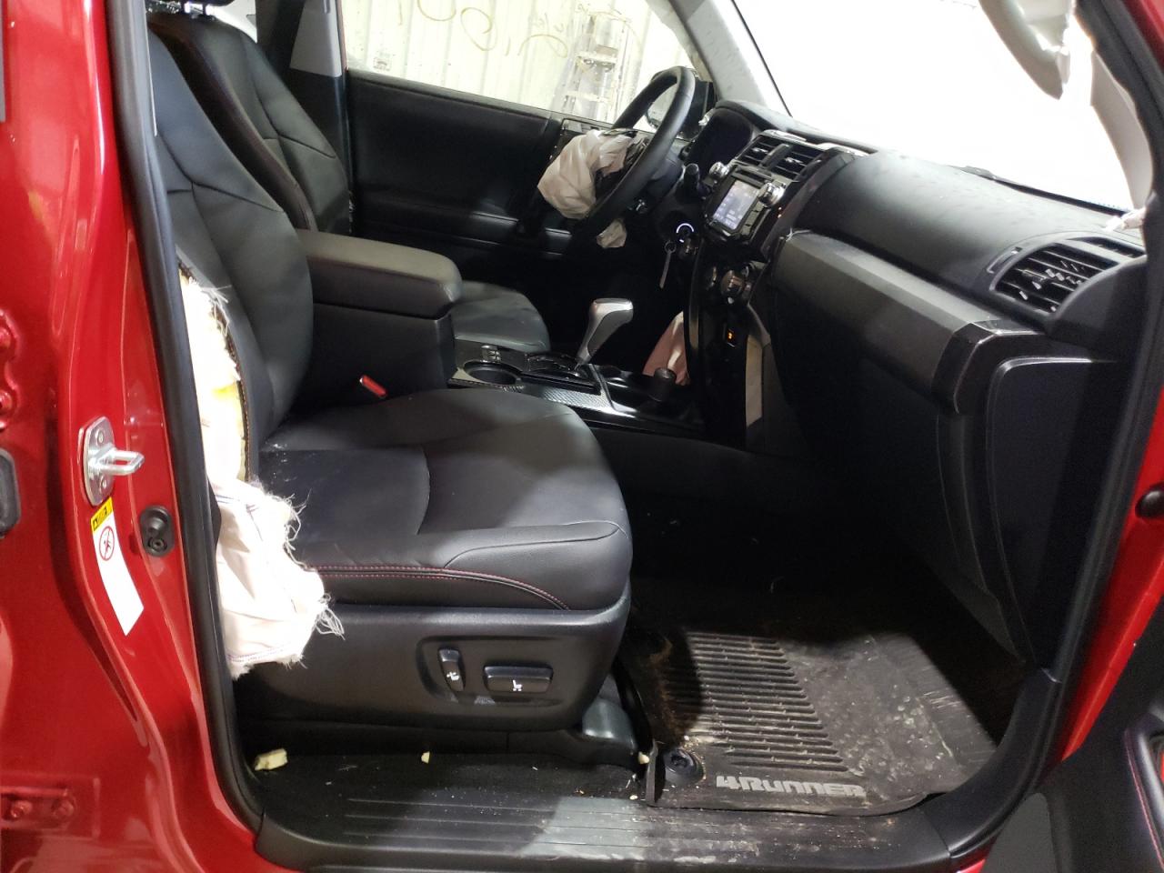 Photo 5 from auction – 2019 TOYOTA 4RUNNER SR with VIN JTEBU5JR8K5711888