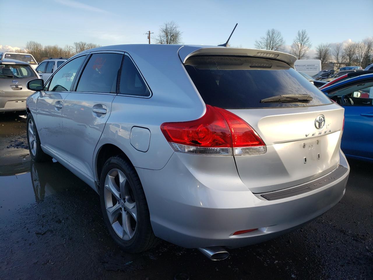 Photo 3 from auction – 2010 TOYOTA VENZA with VIN 4T3ZK3BB4AU030875