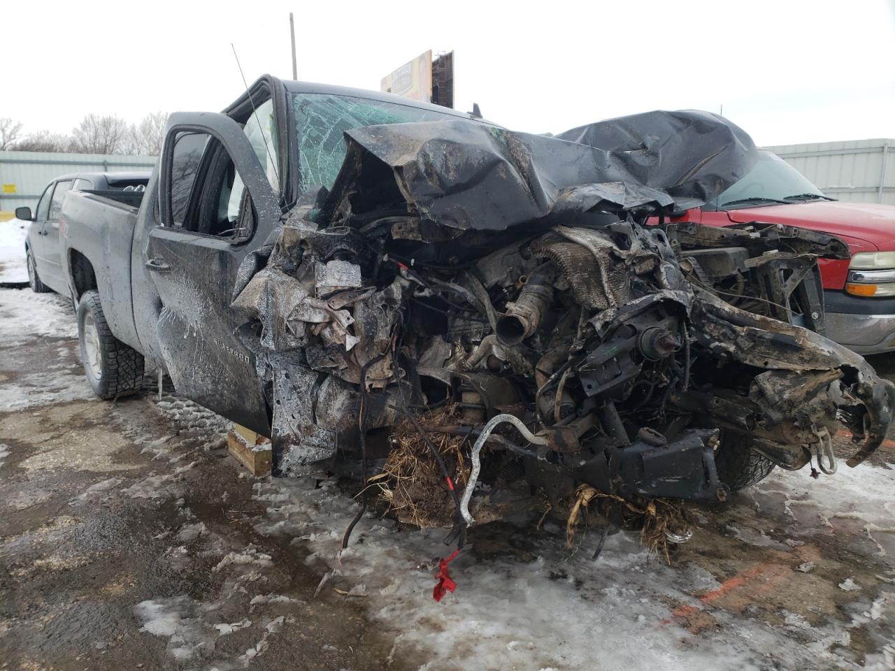 CHEVROLET SILVERADO 2010 with VIN 1GCSKSE38AZ155572 - Photo from auction