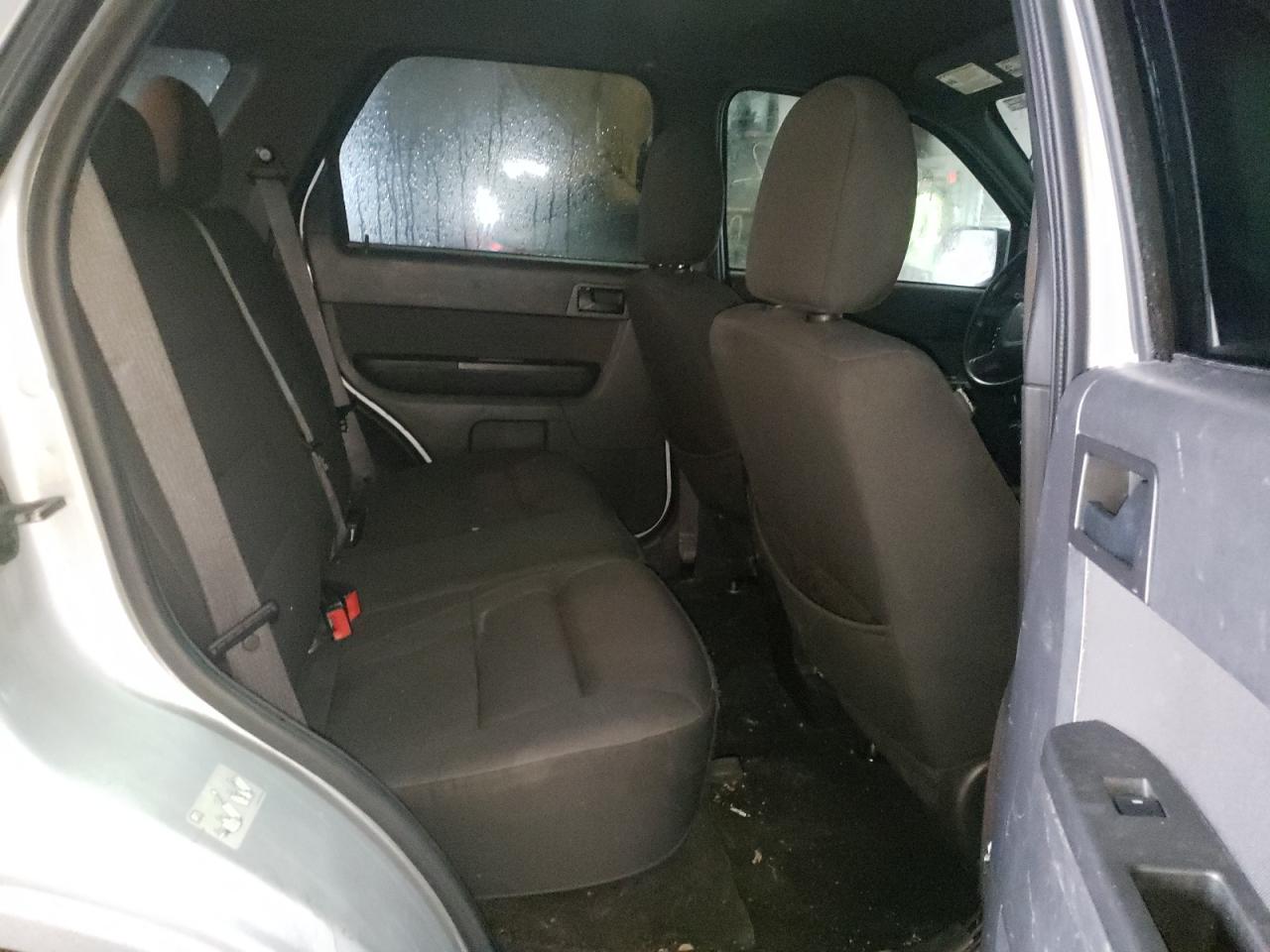 Photo 6 from auction – 2012 FORD ESCAPE XLT with VIN 1FMCU9D72CKB47258