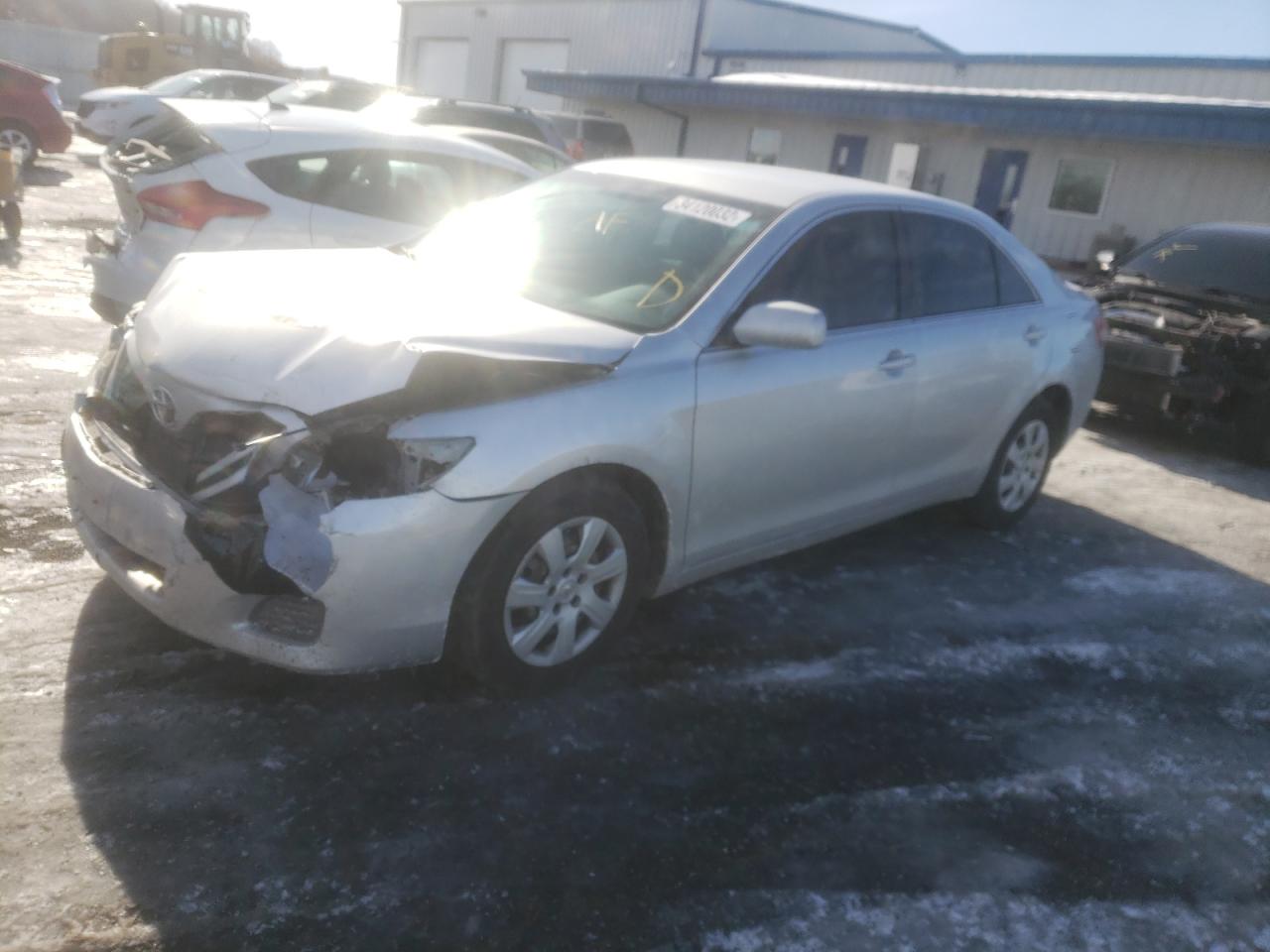 Photo 2 from auction – 2011 TOYOTA CAMRY BASE with VIN 4T4BF3EKXBR198604