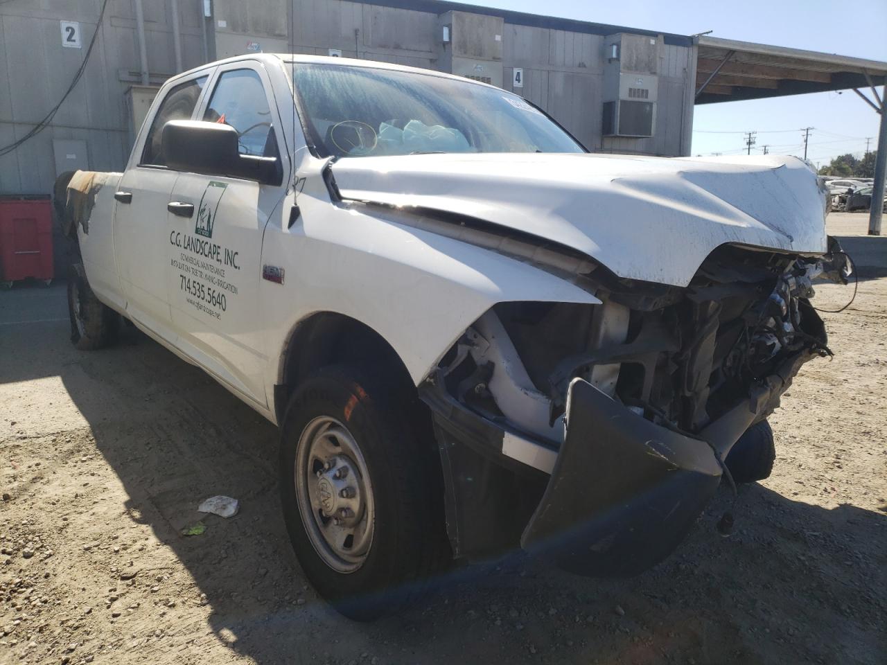 RAM 2500 ST 2015 with VIN 3C6TR4HT1FG585904 - Photo from auction
