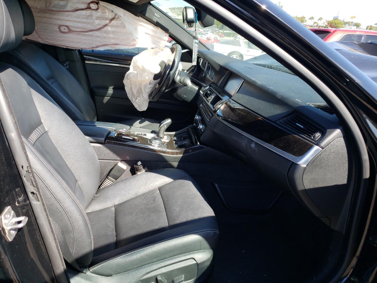 Photo 5 from auction – 2014 BMW 528 I with VIN WBA5A5C59ED505796