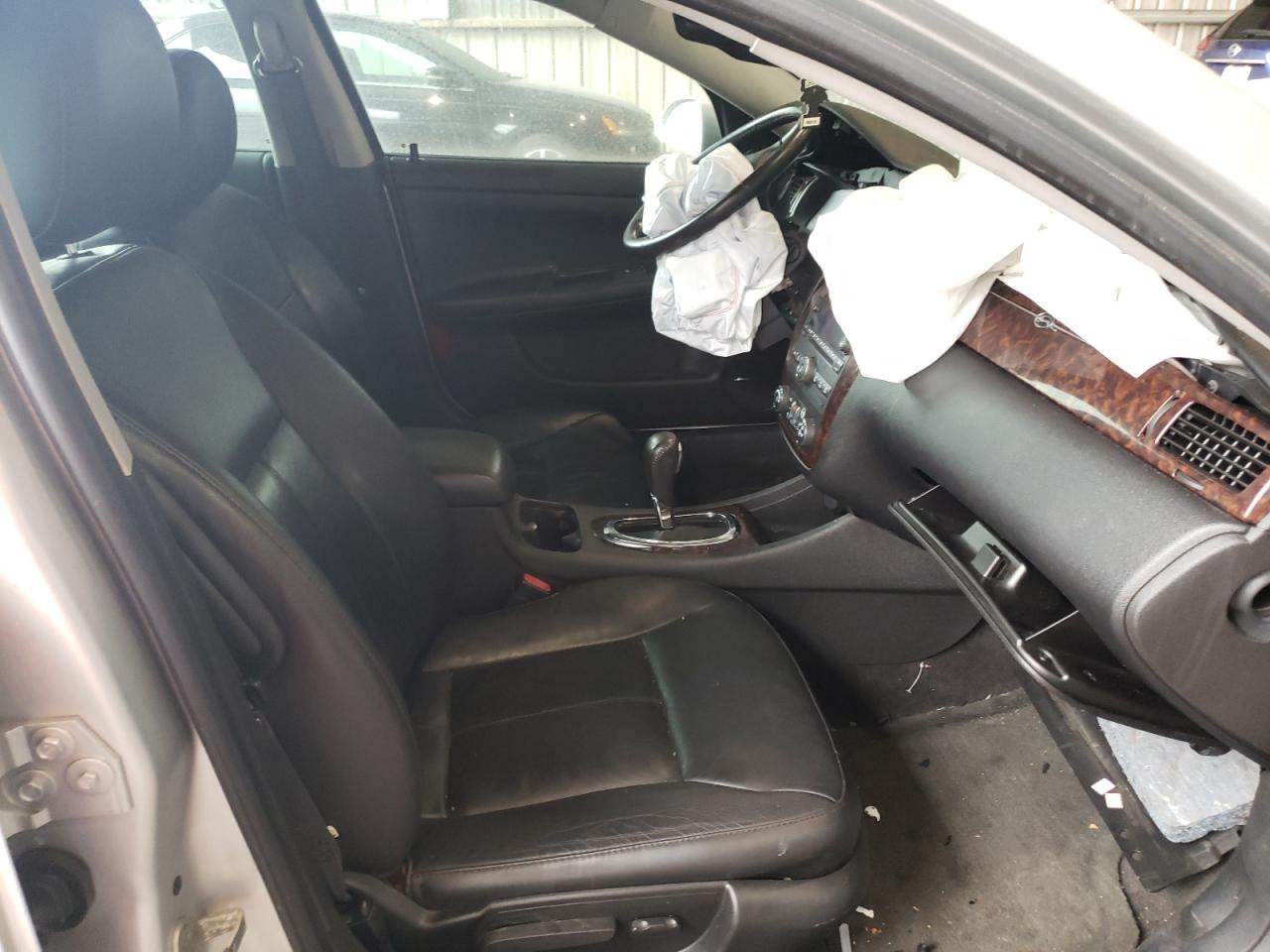Photo 5 from auction – 2012 CHEVROLET IMPALA LTZ with VIN 2G1WC5E39C1116235