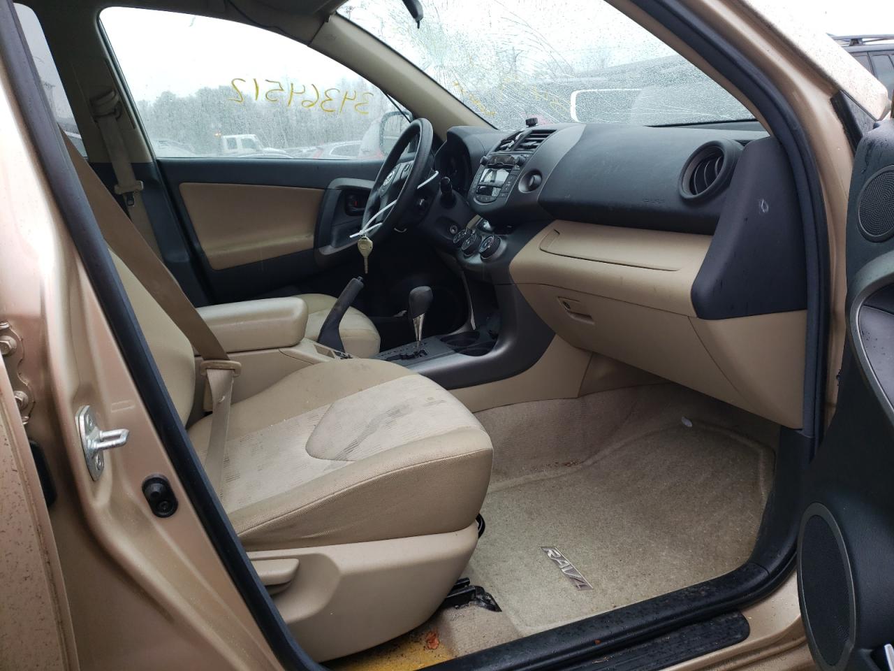 Photo 5 from auction – 2011 TOYOTA RAV4 with VIN 2T3BF4DV8BW157021