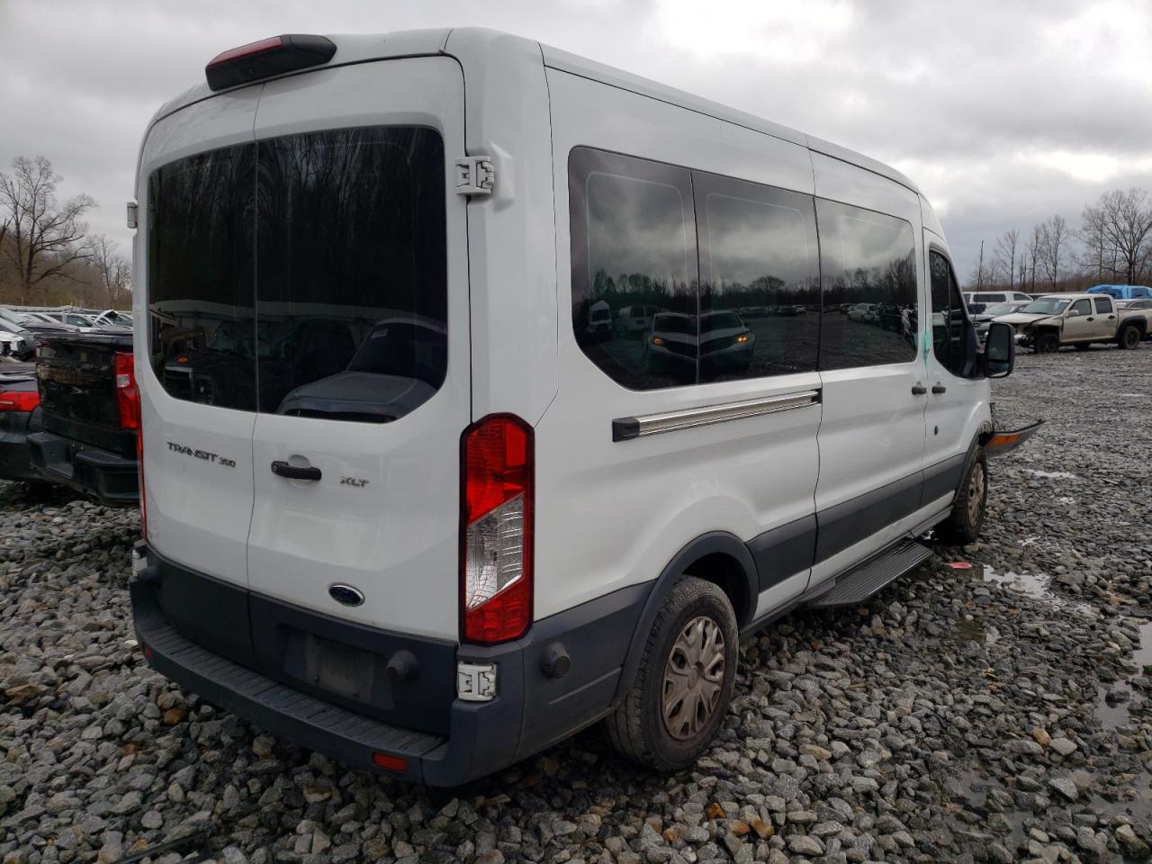 Photo 4 from auction – 2018 FORD TRANSIT T- with VIN 1FBAX2CM5JKA02024
