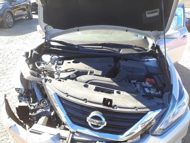 Photo 7 from auction – 2017 NISSAN ALTIMA 2.5 with VIN 1N4AL3AP1HC233068