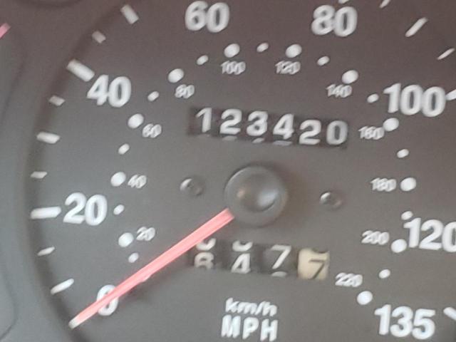 Photo 8 from auction – 2000 KIA SPECTRA GS with VIN KNAFB161XY5207839