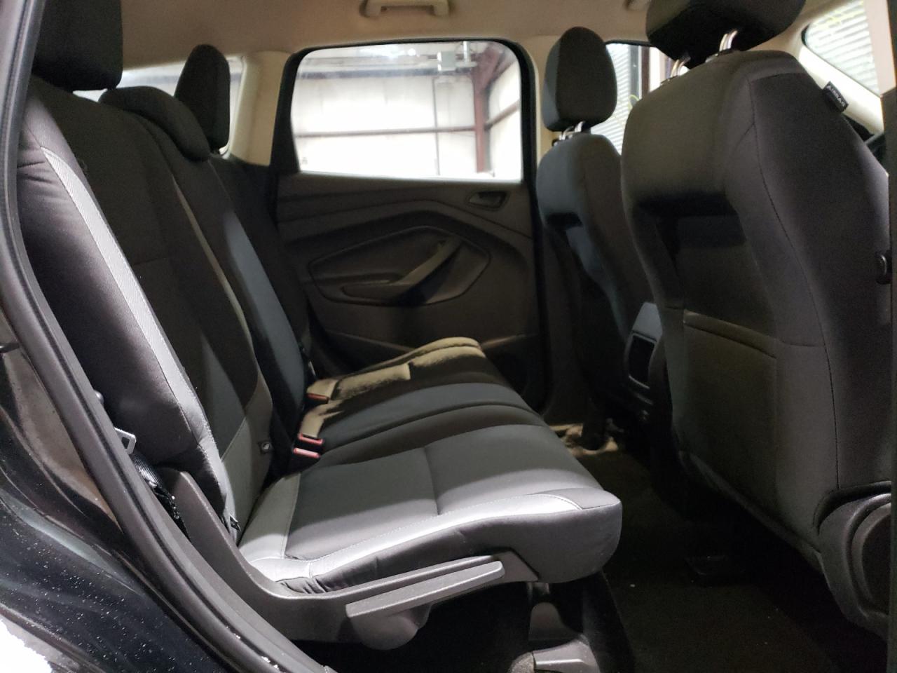 Photo 6 from auction – 2016 FORD ESCAPE S with VIN 1FMCU0F73GUC35156