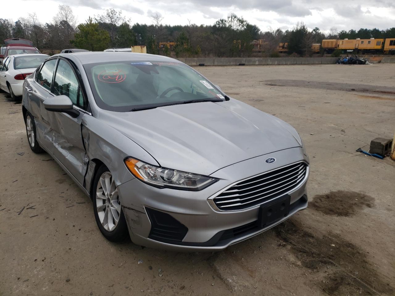 FORD FUSION SE 2020 with VIN 3FA6P0LU9LR119163 - Photo from auction