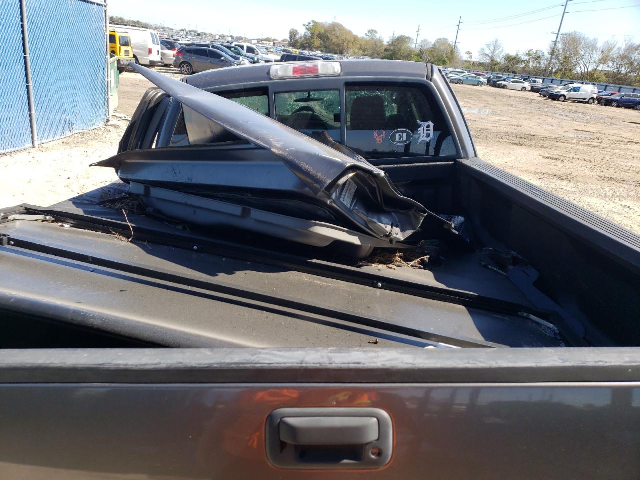 Photo 9 from auction – 2006 FORD F150 with VIN 1FTRX14W56FB43071