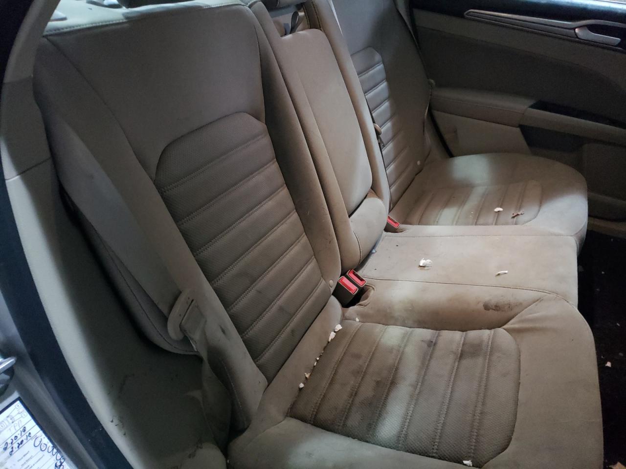 Photo 6 from auction – 2019 FORD FUSION SE with VIN 3FA6P0LU5KR188687