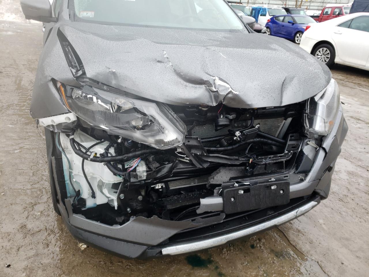Photo 9 from auction – 2019 NISSAN ROGUE S with VIN 5N1AT2MV1KC836362